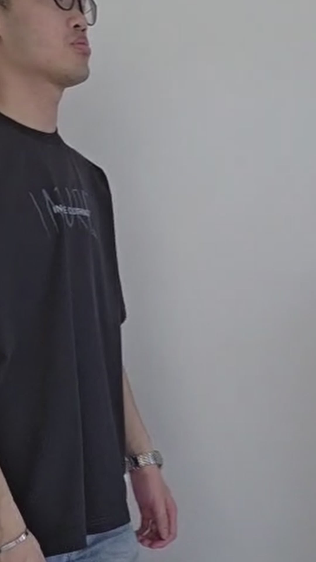 SIGNATURE TEE
